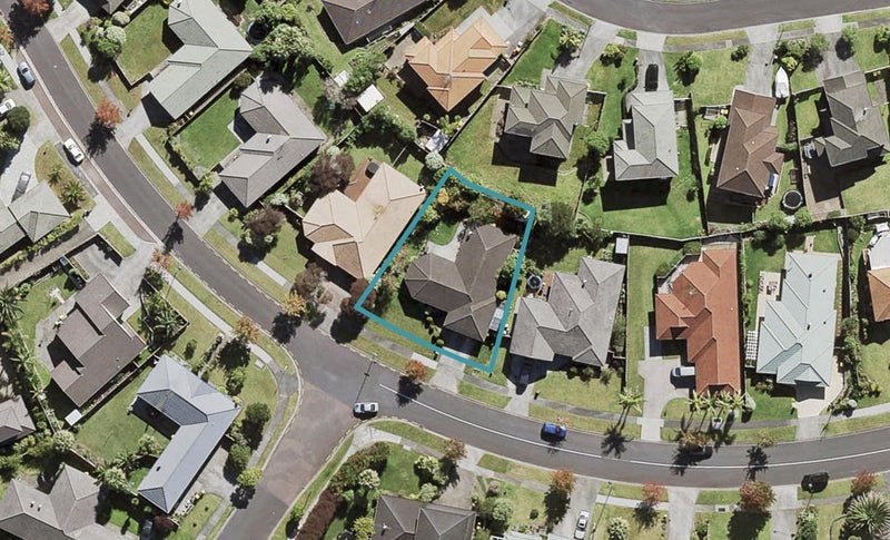 51 Bluebird Crescent, Unsworth Heights, Auckland - Carousel 1