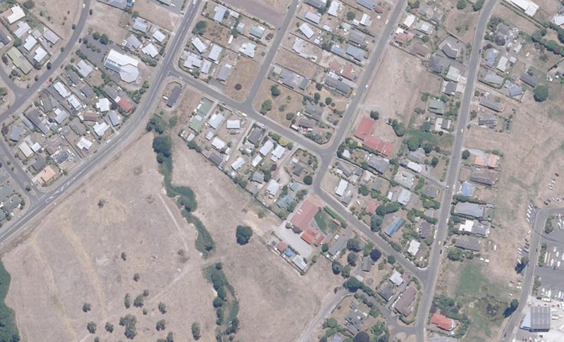 4 Arihia Street, Nukuhau, Taupo - Carousel 1