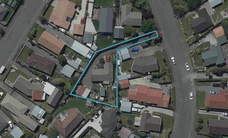 4 Oakley Crescent, Hornby, Christchurch - Carousel 1