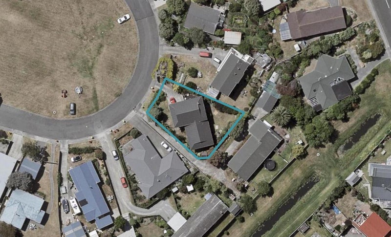 30 Olive Terrace, Paraparaumu Beach, Paraparaumu - Carousel 1