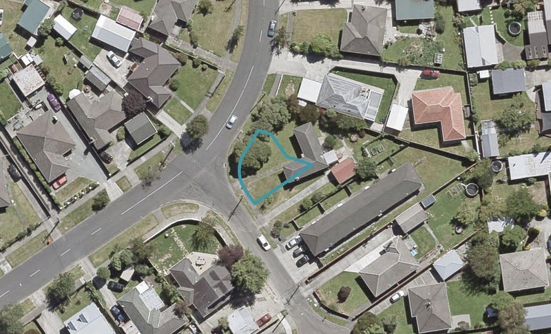 1A Huia Grove, Elderslea, Upper Hutt - Carousel 1