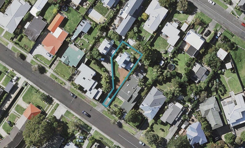 14A Creamer Avenue, Belmont, Auckland - Carousel 1