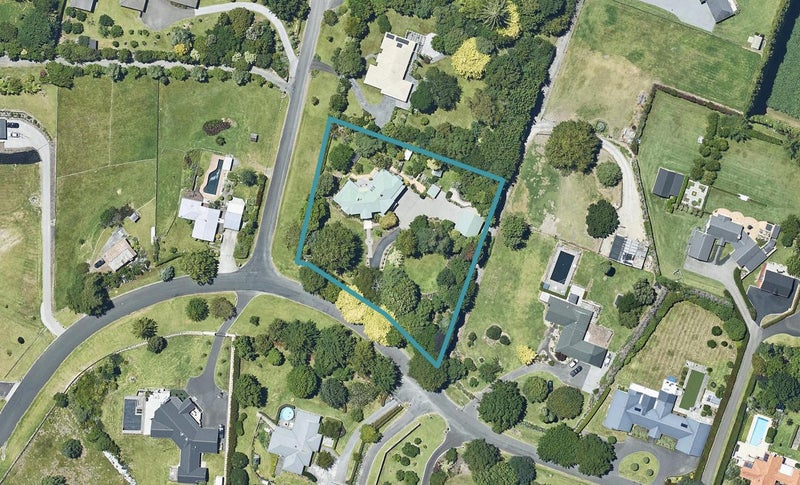 42 Miles Lane, Tauriko, Tauranga - Carousel 1
