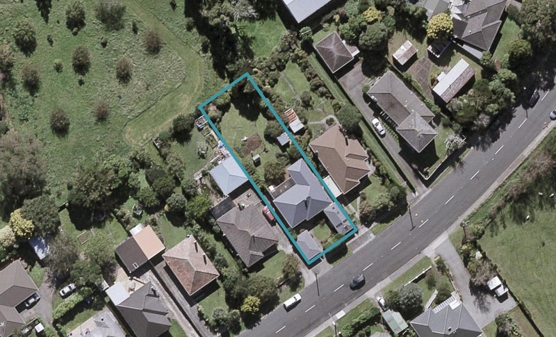 27 Tarahua Road, Vogeltown, New Plymouth - Carousel 1