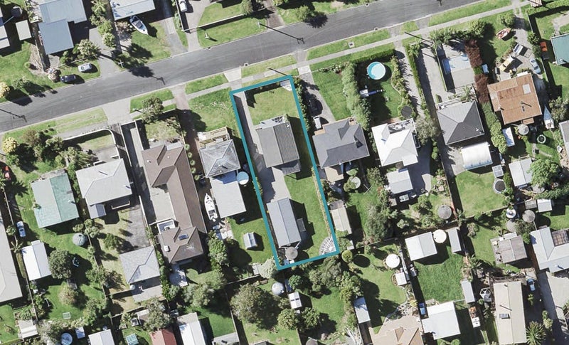 91 First View Avenue, Beachlands, Auckland - Carousel 1