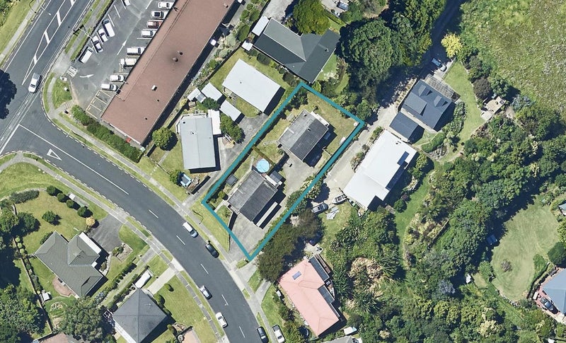 5B Townhead Crescent, Bethlehem, Tauranga - Carousel 1
