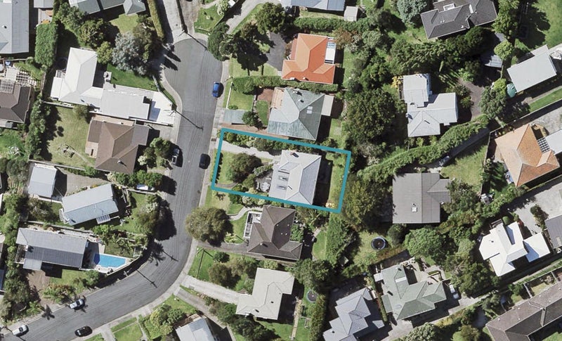 7 Webb Place, Forrest Hill, Auckland - Carousel 1