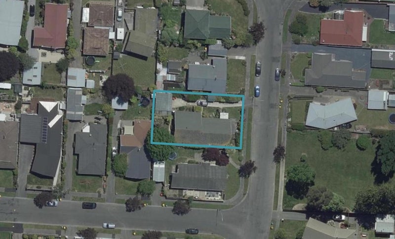 17 Sarabande Avenue, Redwood, Christchurch - Carousel 1