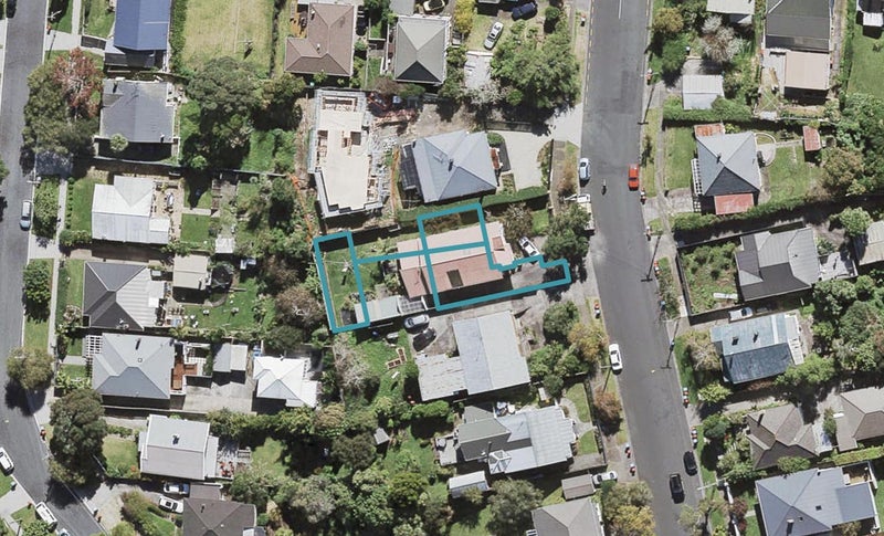 50F Mountain View Road, Morningside, Auckland - Carousel 1