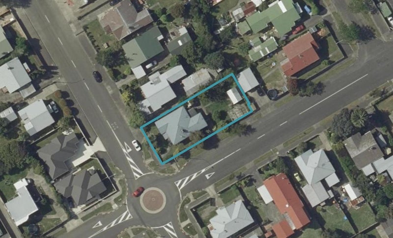 47 Shamrock Street, Takaro, Palmerston North - Carousel 1