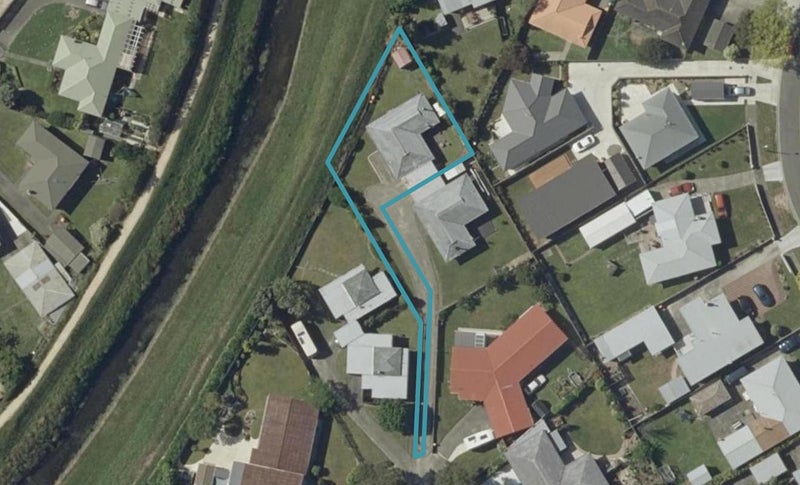 10A Hollows Crescent, Takaro, Palmerston North - Carousel 1