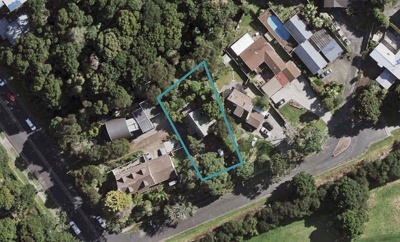 172 Everglade Drive, Totara Heights, Auckland - Carousel 1