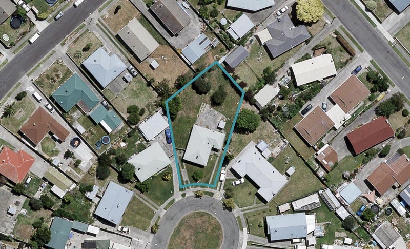 15 Percy Bear Terrace, Onekawa, Napier - Carousel 1