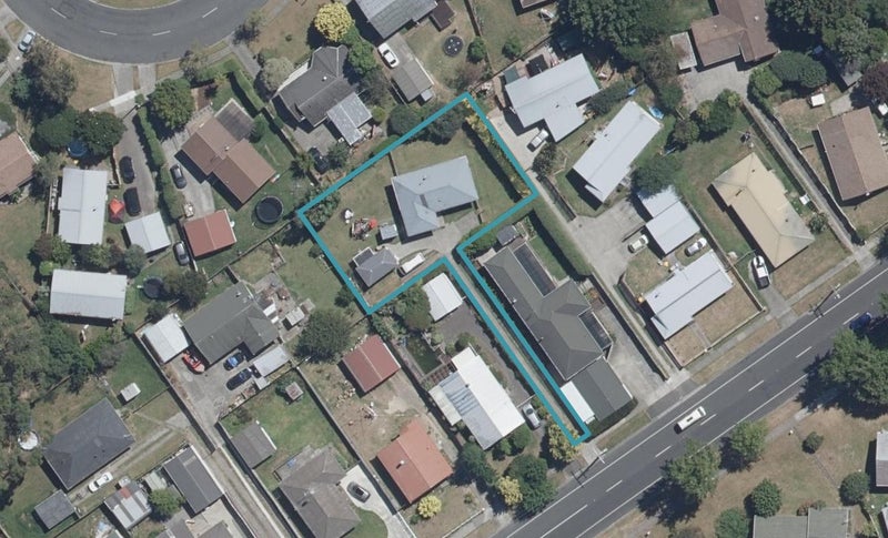 81 Bryant Road, St Andrews, Hamilton - Carousel 1