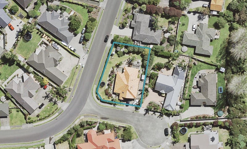 1 Grassfield Place, Waimauku, Waimauku - Carousel 1
