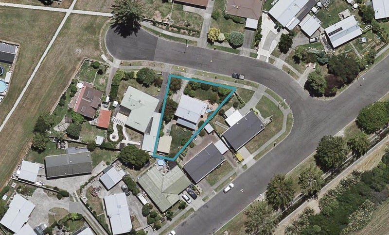 3 Wilkie Place, Greenmeadows, Napier - Carousel 1