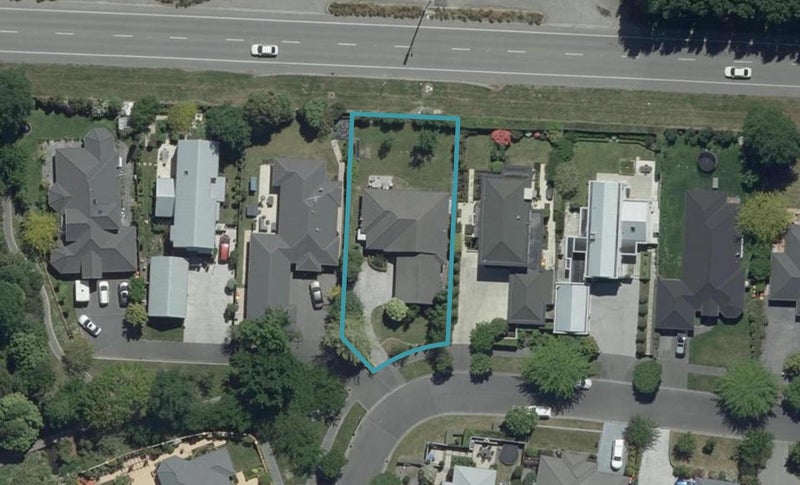 12 Creedon Glen, Casebrook, Christchurch - Carousel 1