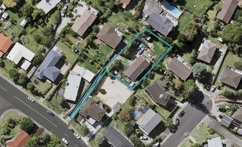 57 Juniper Road, Sunnynook, Auckland - Carousel 1