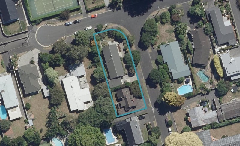 2 Pollock Drive, Chartwell, Hamilton - Carousel 1