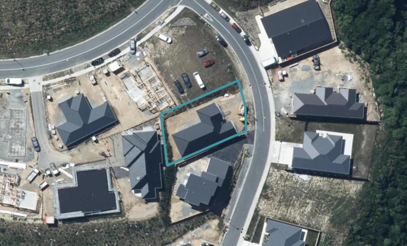 4 Opaoa Way, Aotea, Porirua - Carousel 1