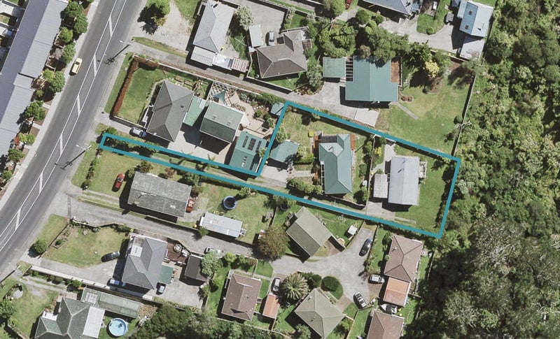 2/64 Seymour Road, Sunnyvale, Auckland - Carousel 1
