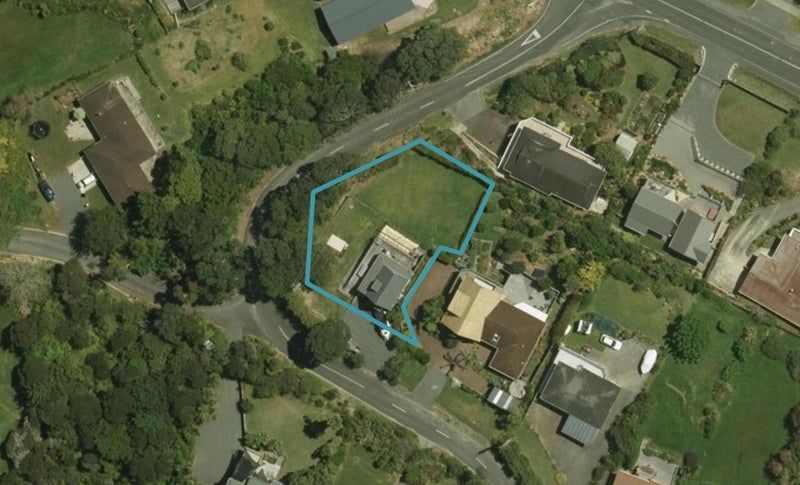 9 Saint Anne Road, Waipu - Carousel 1
