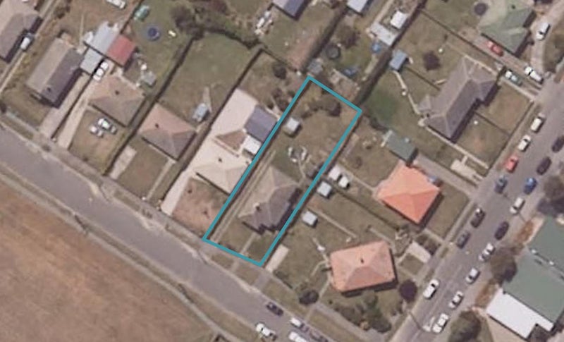 4 Harlech Street, Oamaru North, Oamaru - Carousel 1