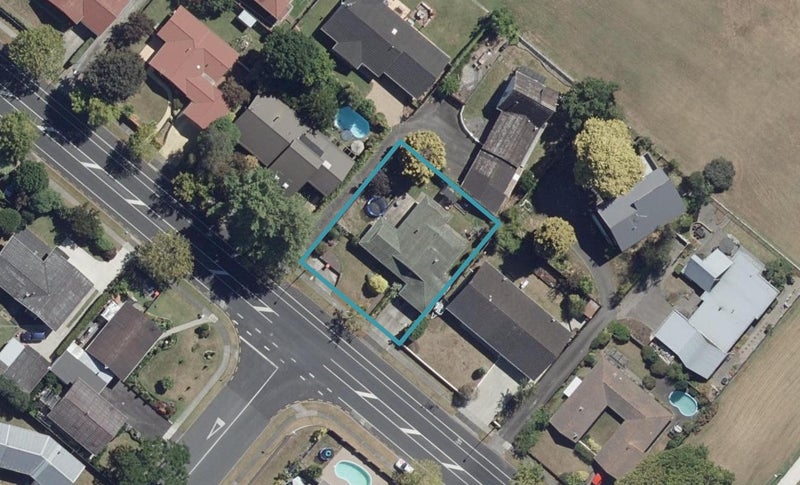 132 Totara Drive, Pukete, Hamilton - Carousel 1