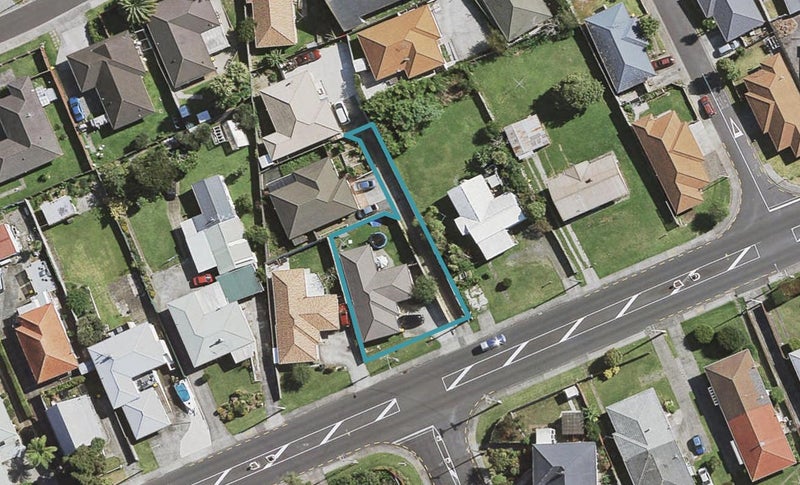 48A Orams Road, Hillpark, Auckland - Carousel 1