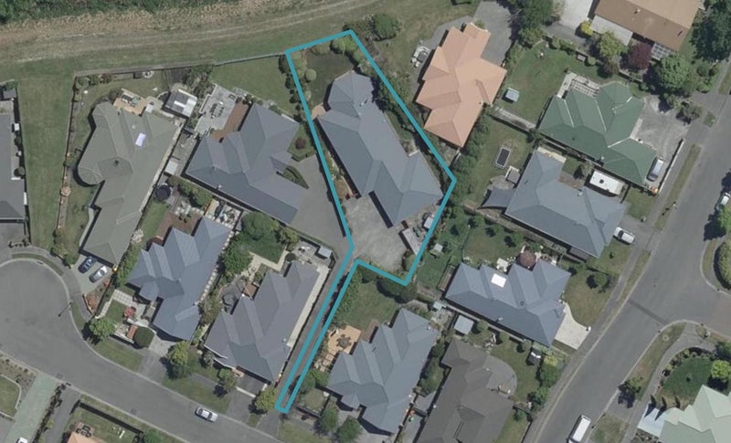 6 Langley Place, Belfast, Christchurch - Carousel 1