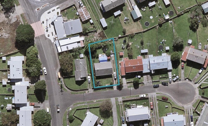 3 Resolution Place, Marfell, New Plymouth - Carousel 1