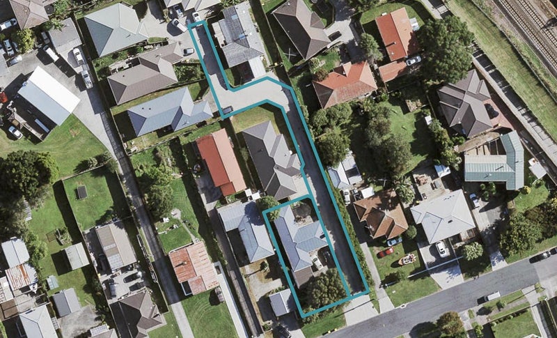 18 Waterview Road West, Takanini, Auckland - Carousel 1