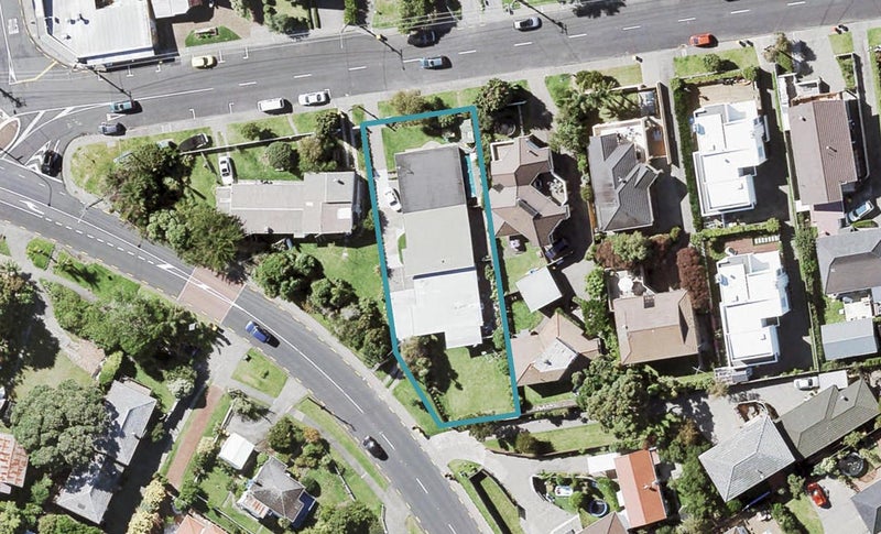 1/13 Montgomery Avenue, Belmont, Auckland - Carousel 1