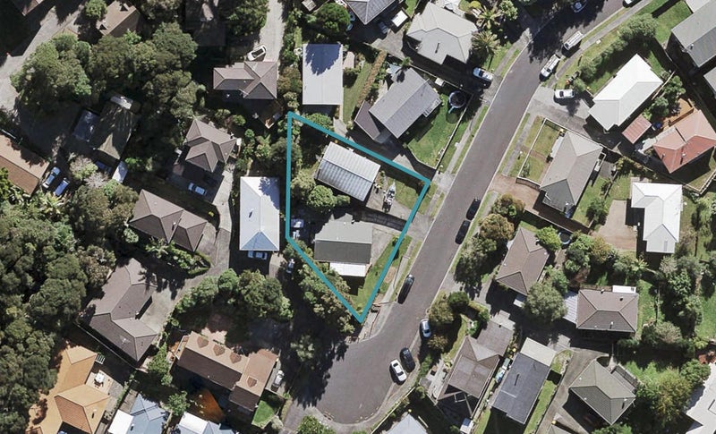 2/25 Heathglen Place, Bayview, Auckland - Carousel 1