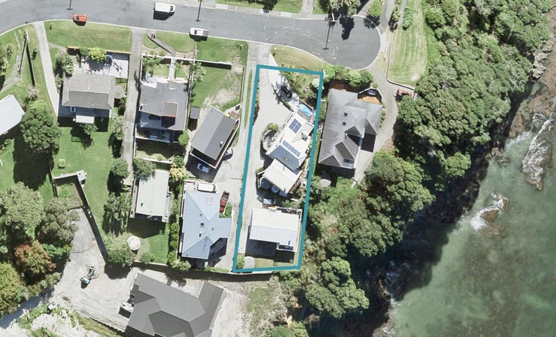 19 East Avenue, Manly, Whangaparaoa - Carousel 1