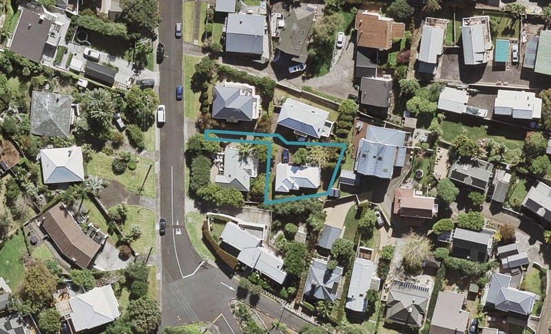 3 Alfred Street, Northcote Point, Auckland - Carousel 1