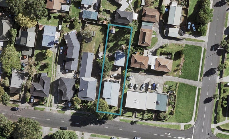 5 Roys Road, Weymouth, Auckland - Carousel 1