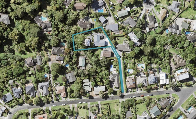 33 Evelyn Road, Cockle Bay, Auckland - Carousel 1