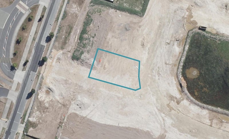 16 Keerangi Place, Rototuna North, Hamilton - Carousel 1
