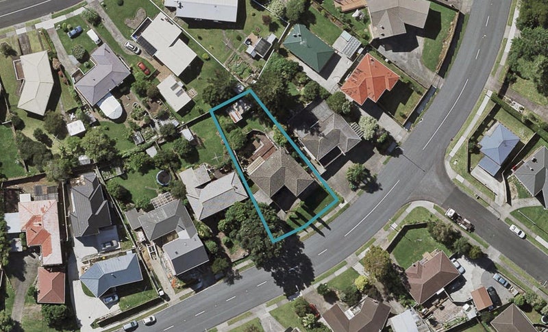23 Cardiff Road, Pakuranga, Auckland - Carousel 1
