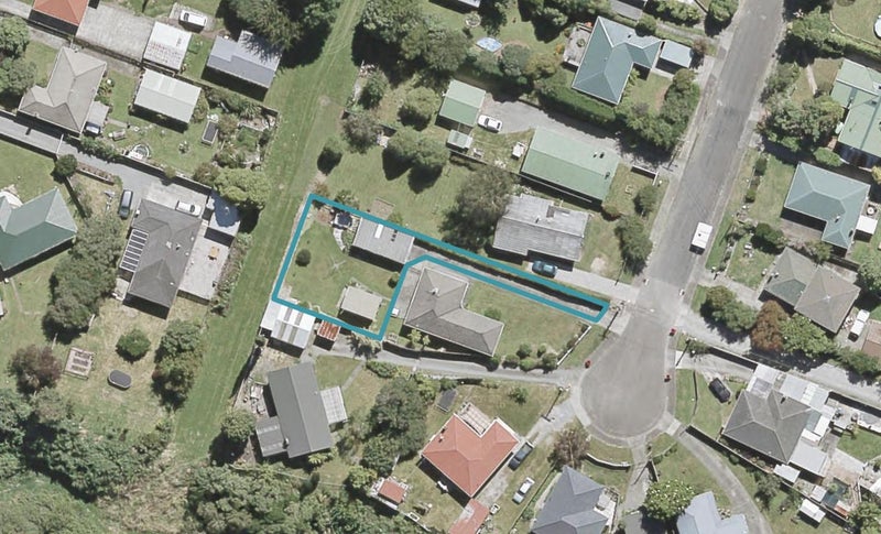 12A Whangakoko Grove, Birchville, Upper Hutt - Carousel 1