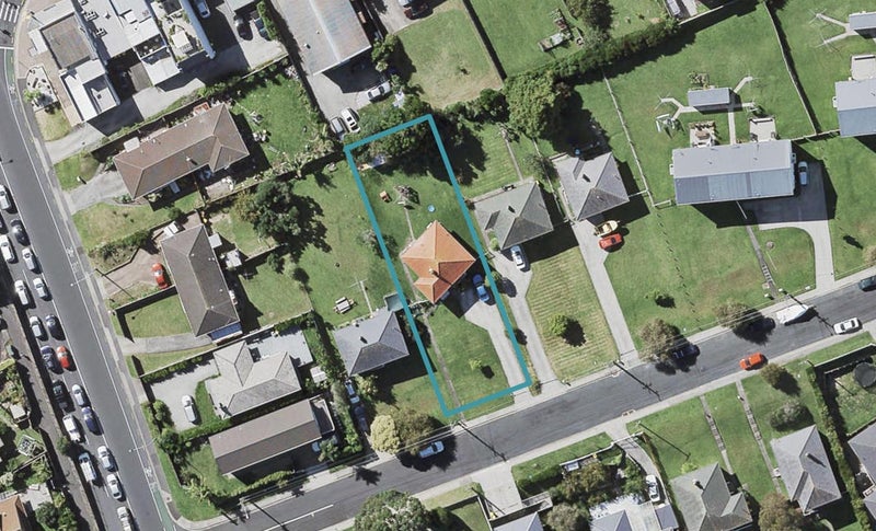 4 Alamein Avenue, Belmont, Auckland - Carousel 1