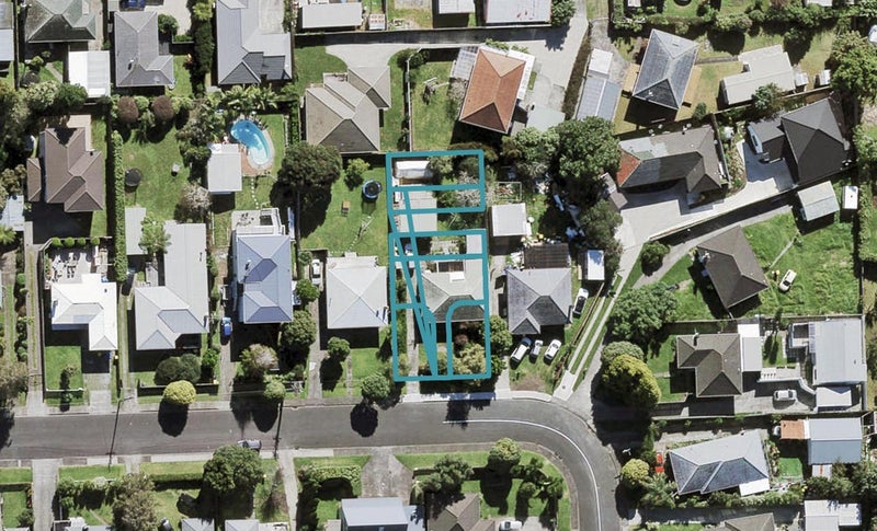 26E Enderby Drive, Te Atatu Peninsula, Auckland - Carousel 1
