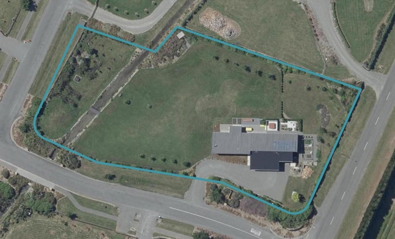 2 Landsborough Drive, Darfield, Darfield - Carousel 1