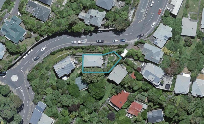 41 Plunket Street, Kelburn, Wellington - Carousel 1