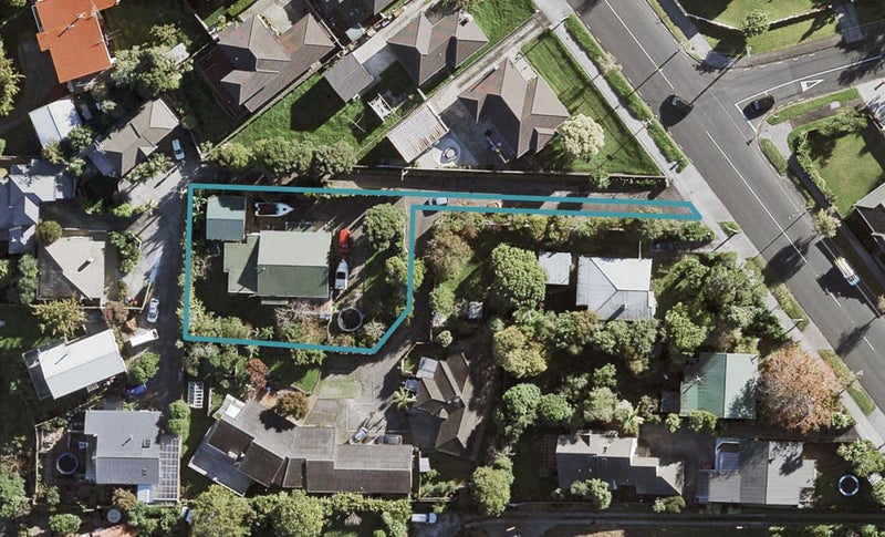 111 New Windsor Road, New Windsor, Auckland - Carousel 1