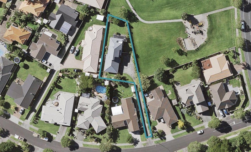 7 Ben Nevis Place, Northpark, Auckland - Carousel 1