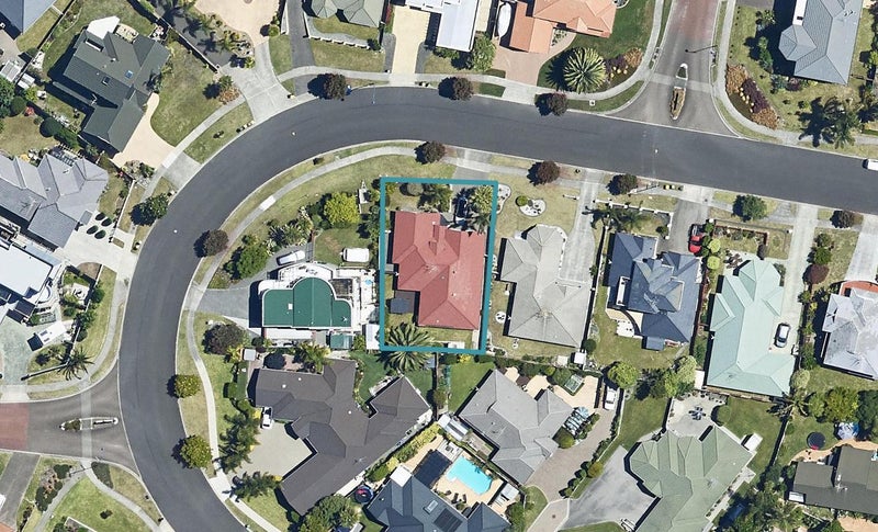 11 Seychelles Drive, Papamoa Beach, Papamoa - Carousel 1