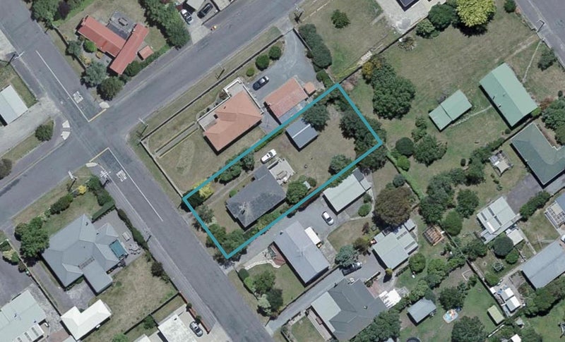 21 Cologne Street, Martinborough - Carousel 1
