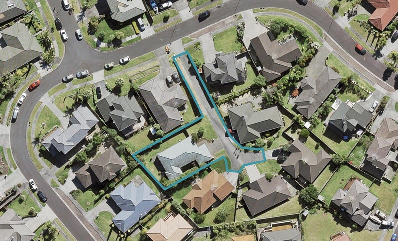 11 Black Teal Close, Unsworth Heights, Auckland - Carousel 1